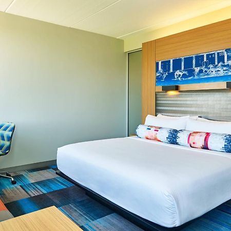 Aloft Hotel Las Colinas Irving Exterior foto